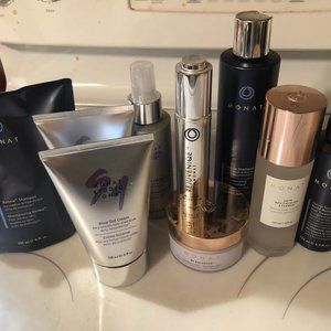 Monat Products (NEW)